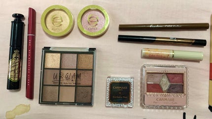 シャイニーシャドウ N/excel/単色アイシャドウを使ったクチコミ(5枚目)