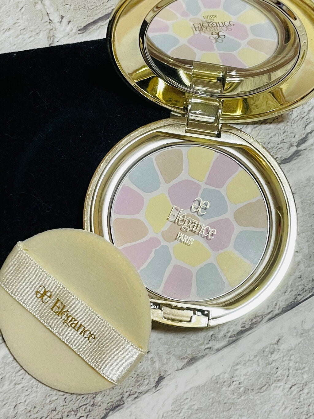 ラ プードル オートニュアンス/Elégance/プレストパウダーを使ったクチコミ(1枚目)