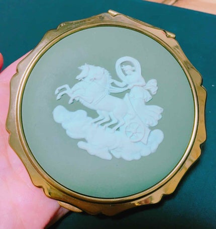 【旧品】マシュマロフィニッシュパウダー/キャンメイク/プレストパウダーを使ったクチコミ(2枚目)