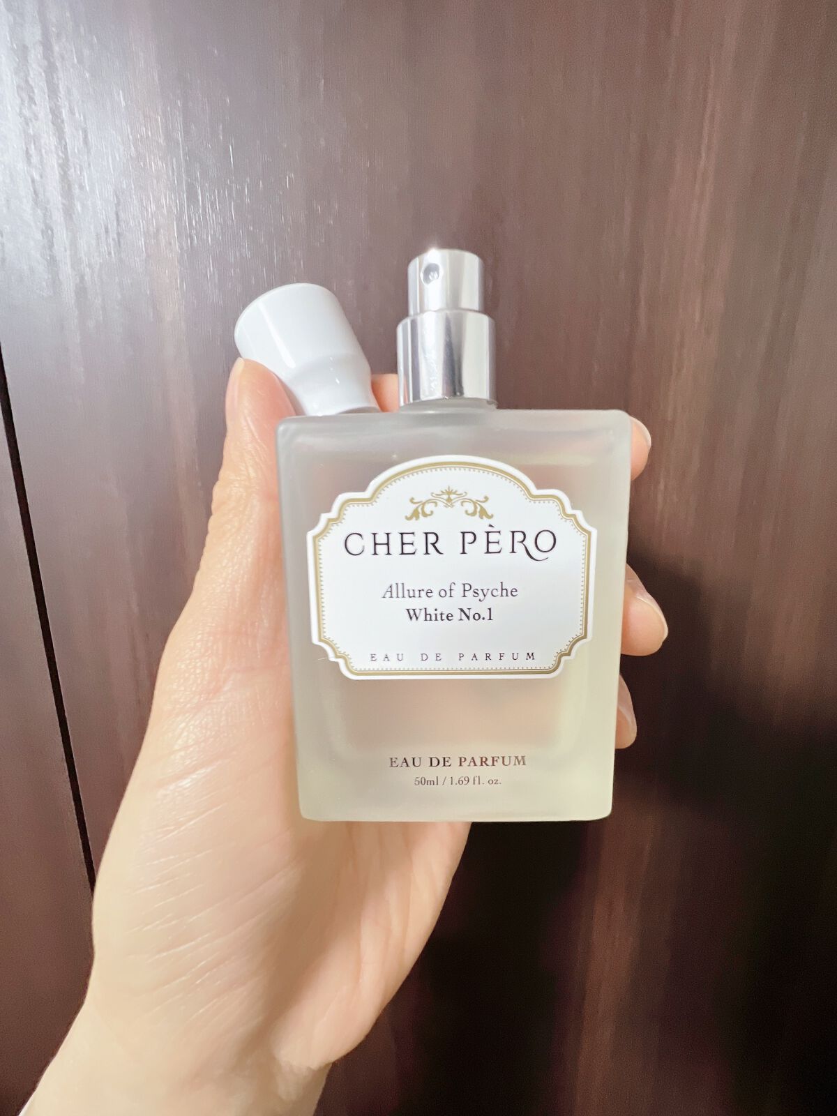 White No.1 Luon's Signature Eau de Parfum /Allure of Psy/シェルペロ/香水(レディース)を使ったクチコミ(2枚目)