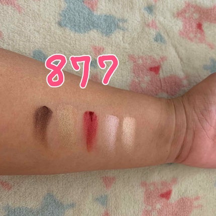 サンク クルール 877 ショック/Dior/アイシャドウパレットを使ったクチコミ(2枚目)