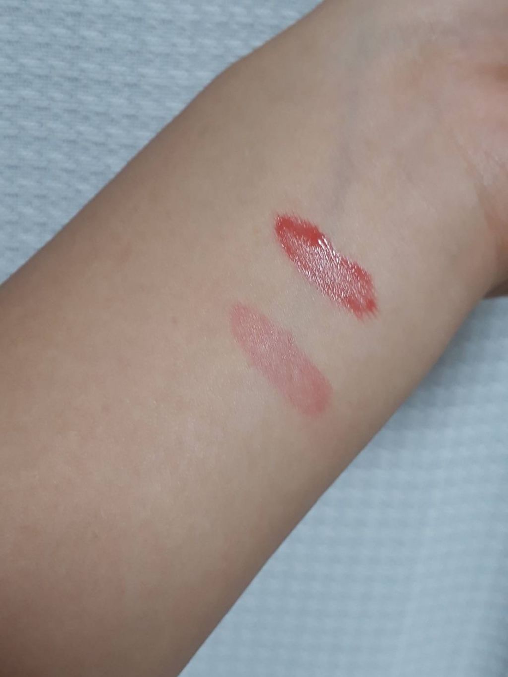 ディアダーリン ウォータージェルティント (アイスティント)/ETUDE/口紅を使ったクチコミ(4枚目)