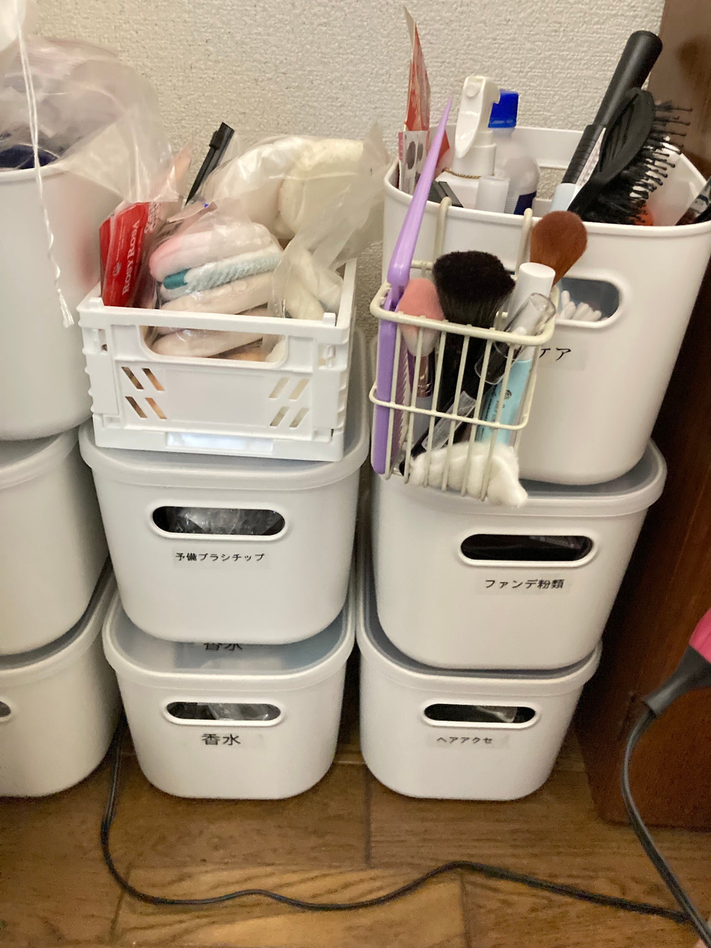コスメ大好きミツハさん@地黒 on LIPS 「コスメ収納コンテスト、なるタグを見かけて、撮影を忘れていたので..」(1枚目)