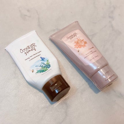 VECUA Honey ワンダーハニー とろとろハンドクリーム 水辺のそよ風のクチコミ「#使い切りコスメ
かつ
#リピートコスメ 
仕事中や日中はこれ一択。
VECUA Hone.....」(2枚目)