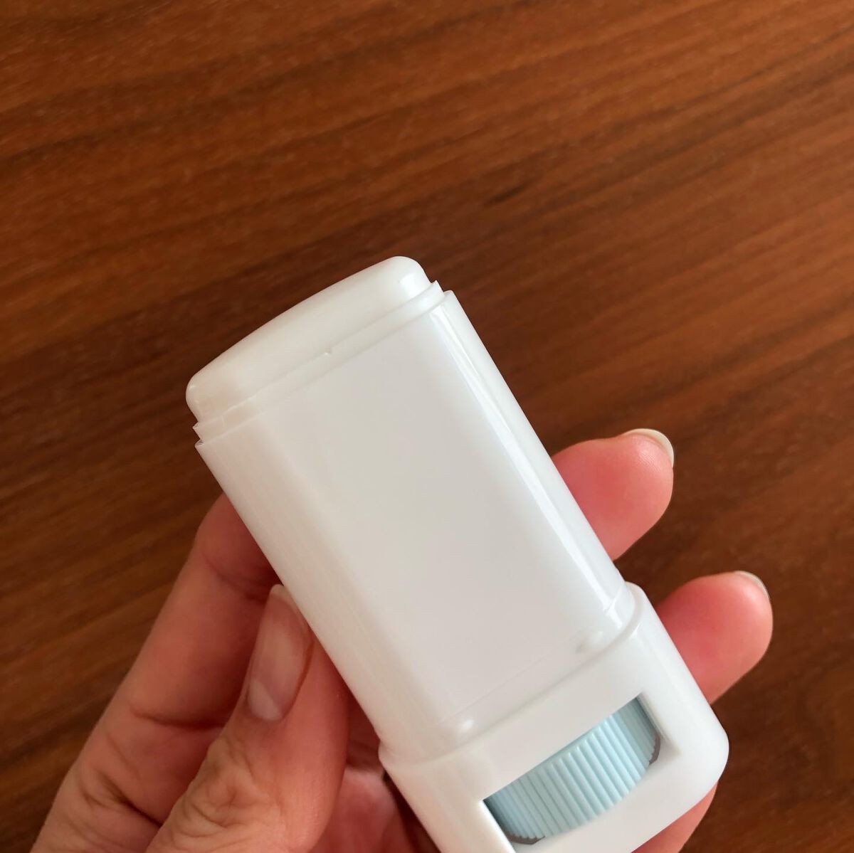 プロディフェンス ライトアップUV スティック/サンカット®/日焼け止めスティックを使ったクチコミ（3枚目）