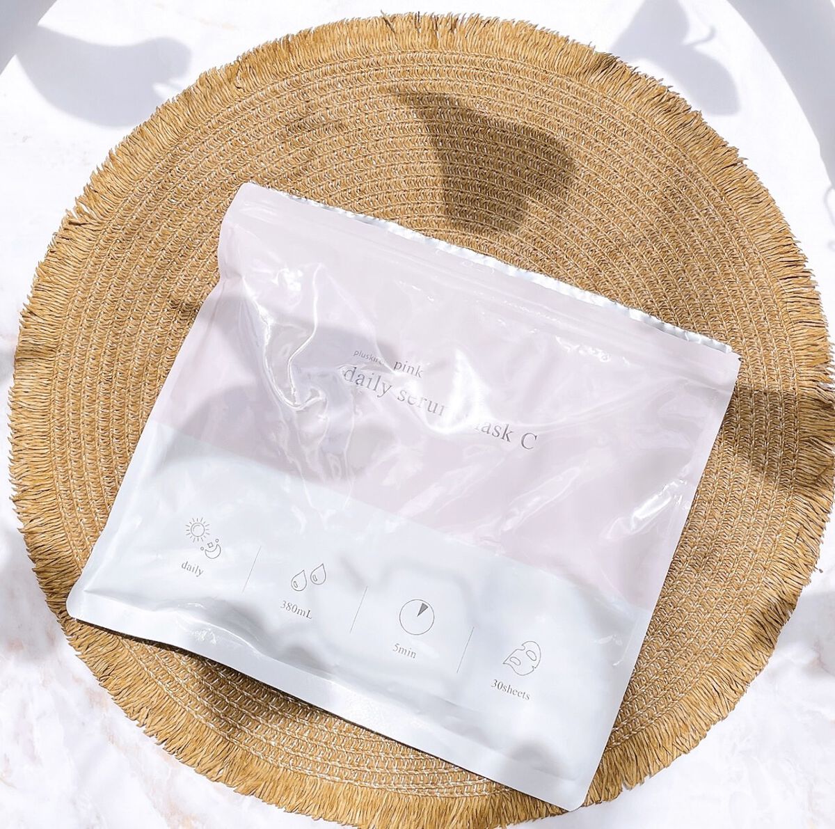 プラスキレイ ピンクデイリーセラムマスクCのクチコミ「
プラスキレイ
ピンクデイリーセラムマスクC🤍

ビタミンC誘導体とヒト幹細胞培養エキスが
贅.....」（1枚目）