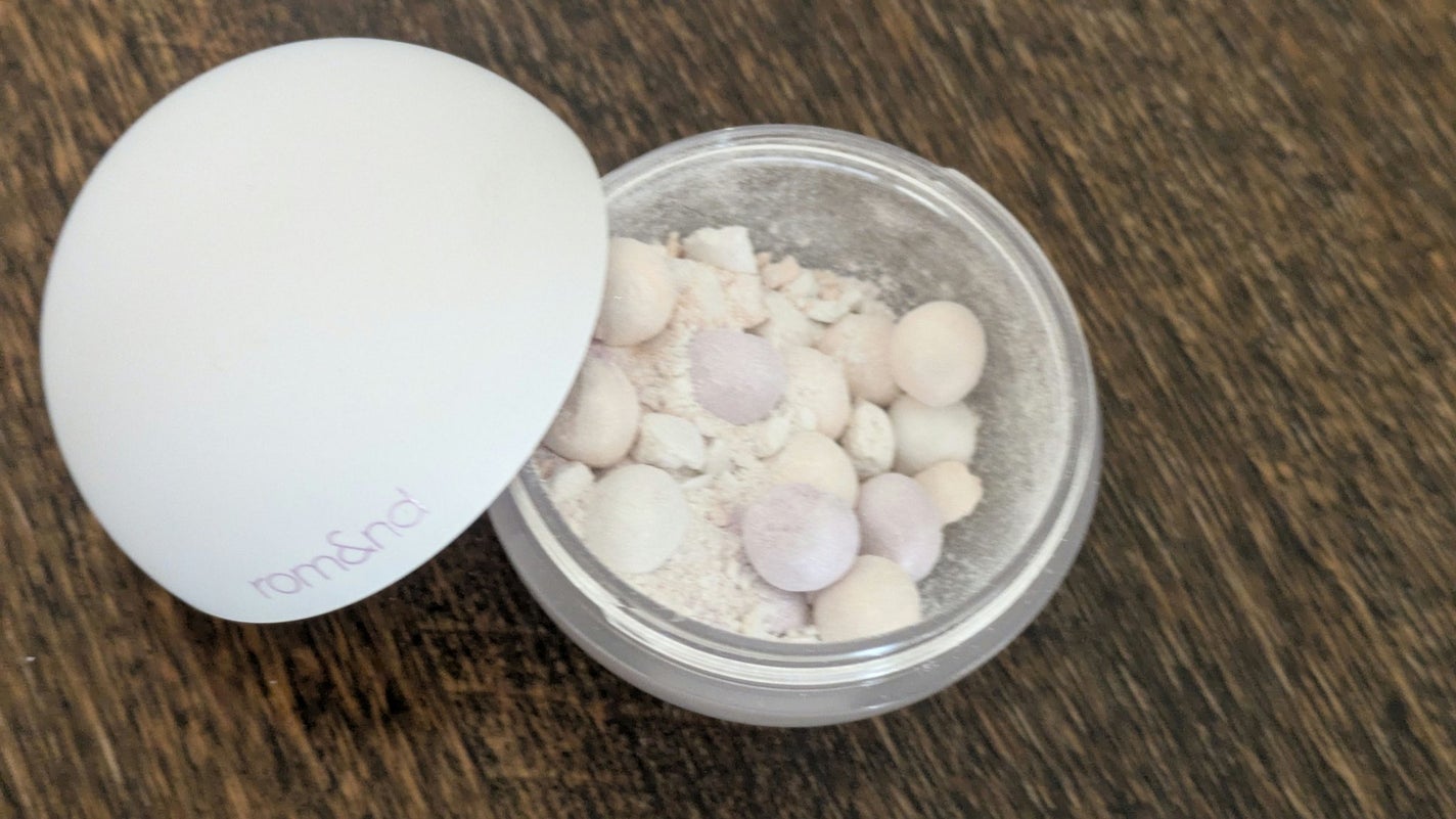 シアーパールパウダー/rom&nd/ルースパウダーを使ったクチコミ(2枚目)