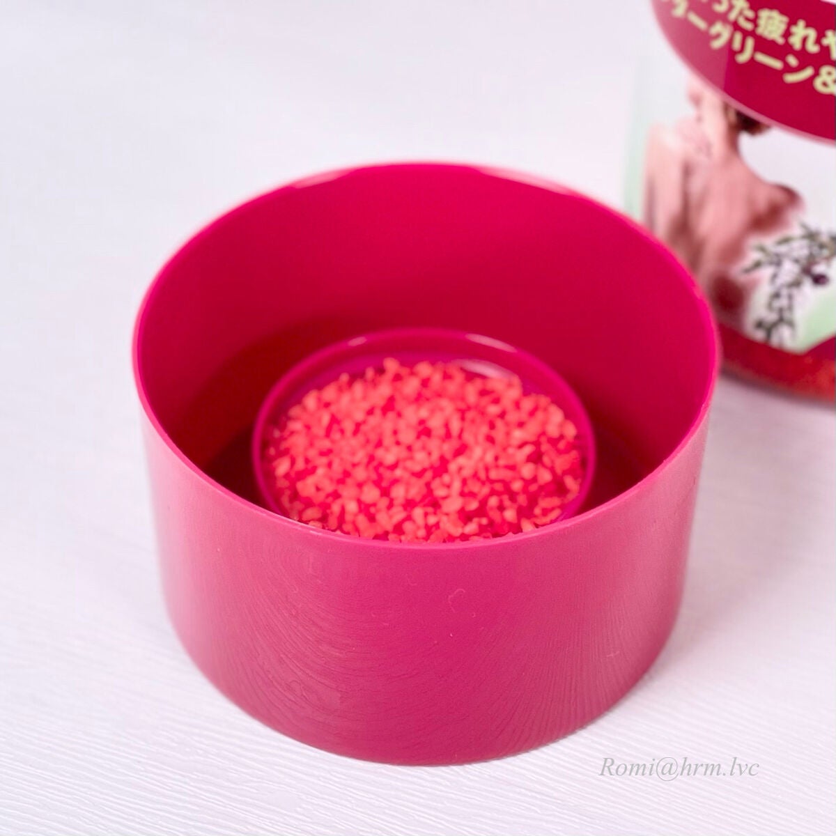 クナイプ グーテエアホールング バスソルト ウィンターグリーン&ワコルダーの香り/クナイプ/無機塩系入浴剤を使ったクチコミ(2枚目)