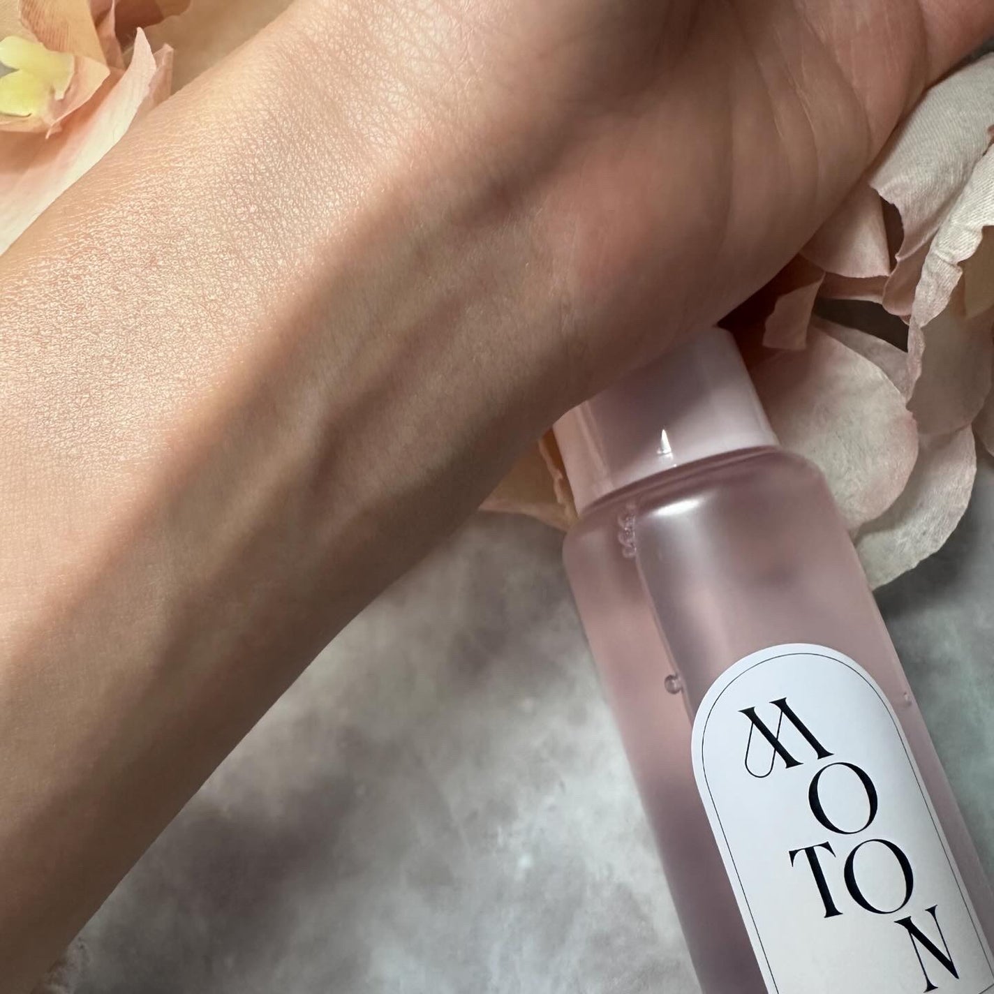 MOTON ヘア&ボディミスト フラワーガーデン/MOTON/香水(レディース)を使ったクチコミ(3枚目)