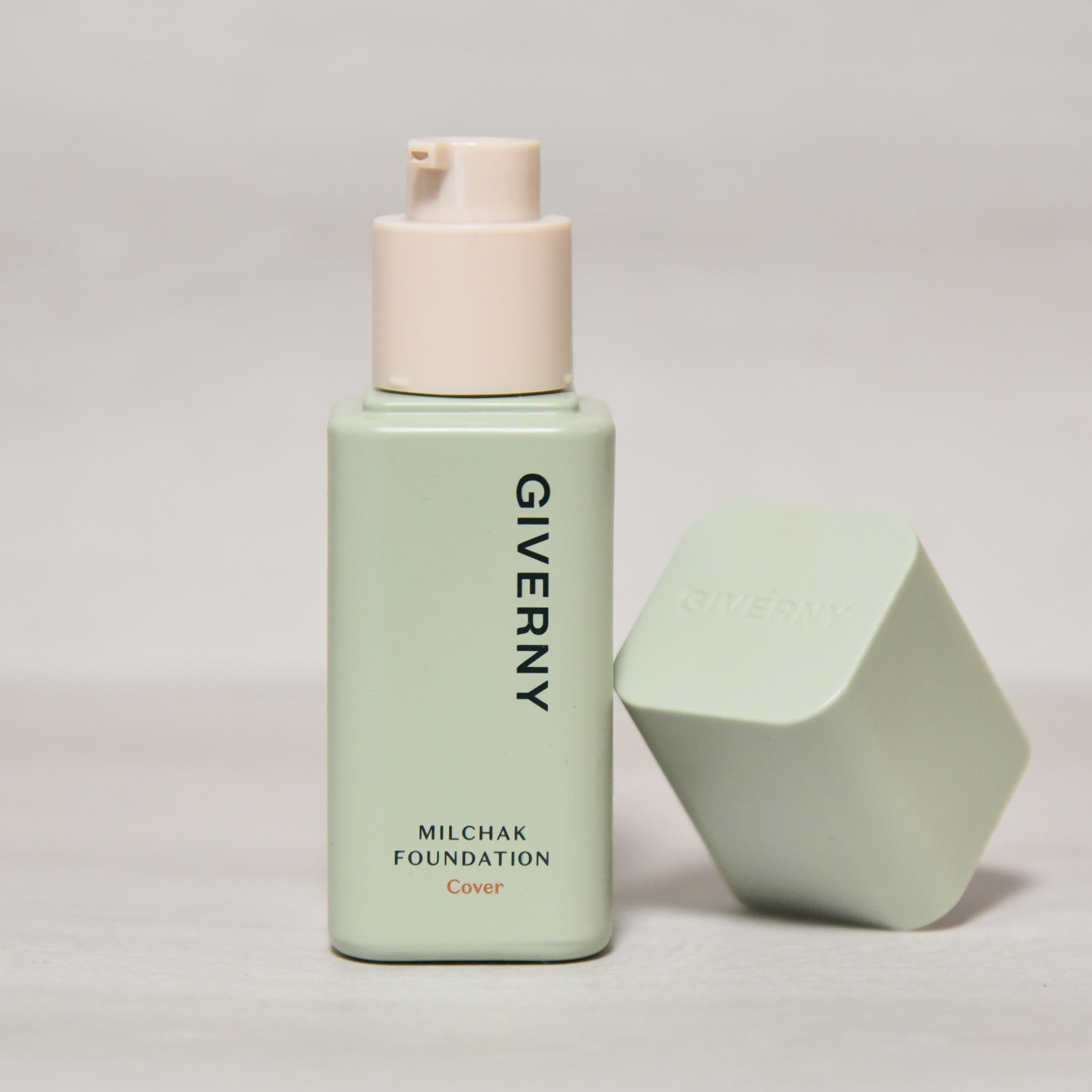 ジヴェルニー 密着カバーファンデーション/GIVERNY/リキッドファンデーションを使ったクチコミ（1枚目）