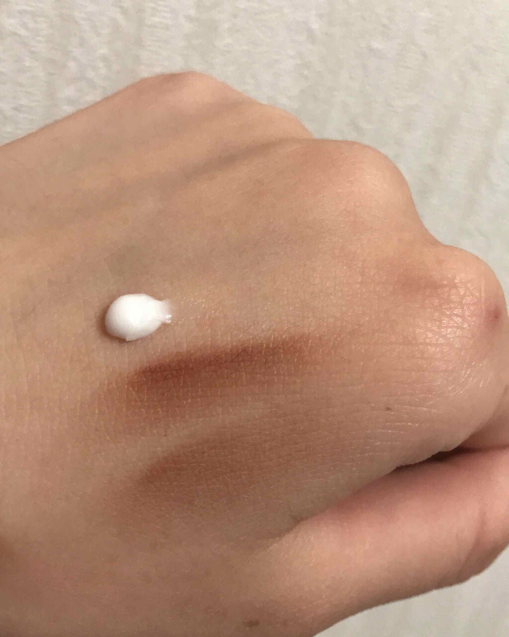UR GLAM EYESHADOW PRIMER/U R GLAM/アイシャドウベースを使ったクチコミ(3枚目)