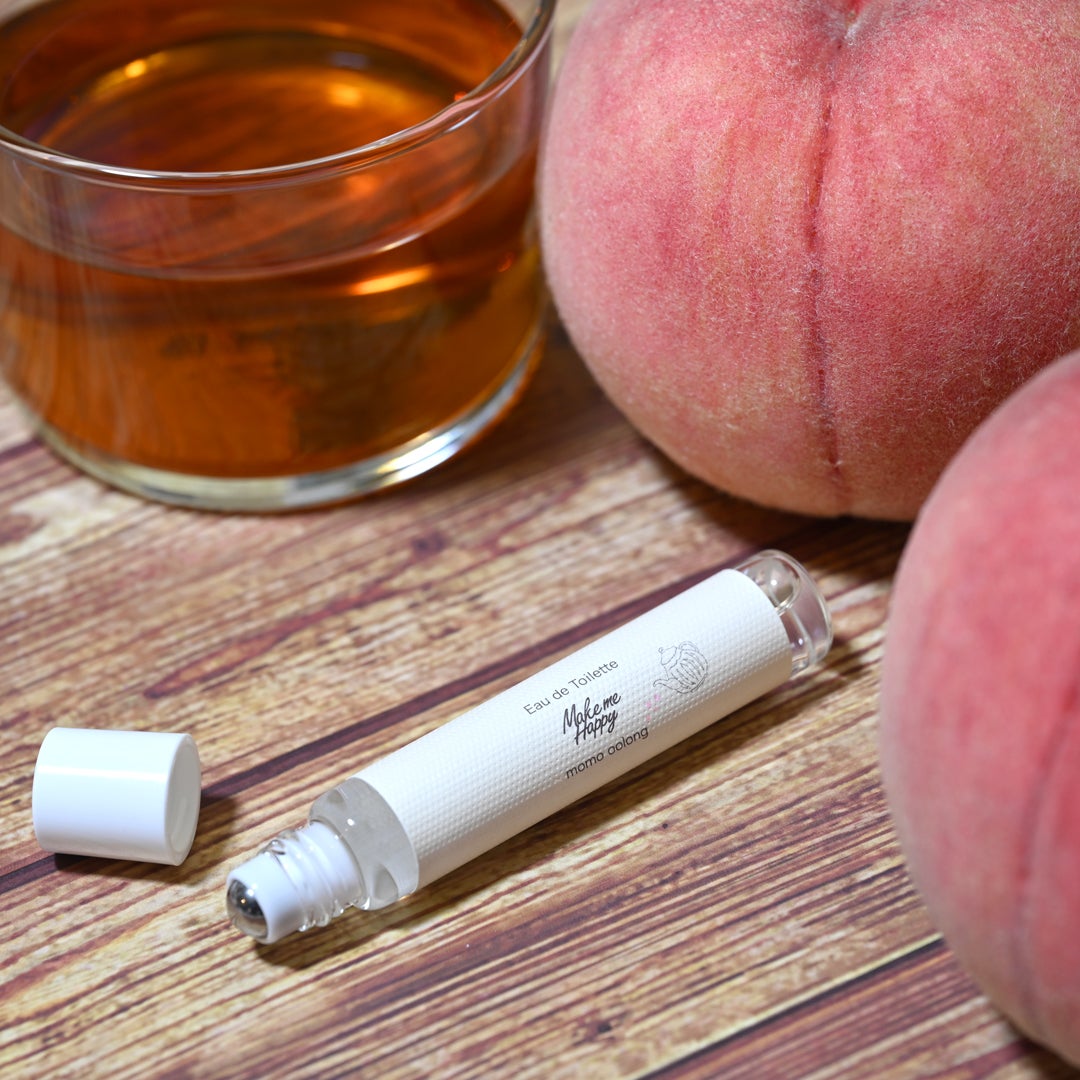 メイクミーハッピー オードトワレ momo oolong/キャンメイク/香水を使ったクチコミ(1枚目)