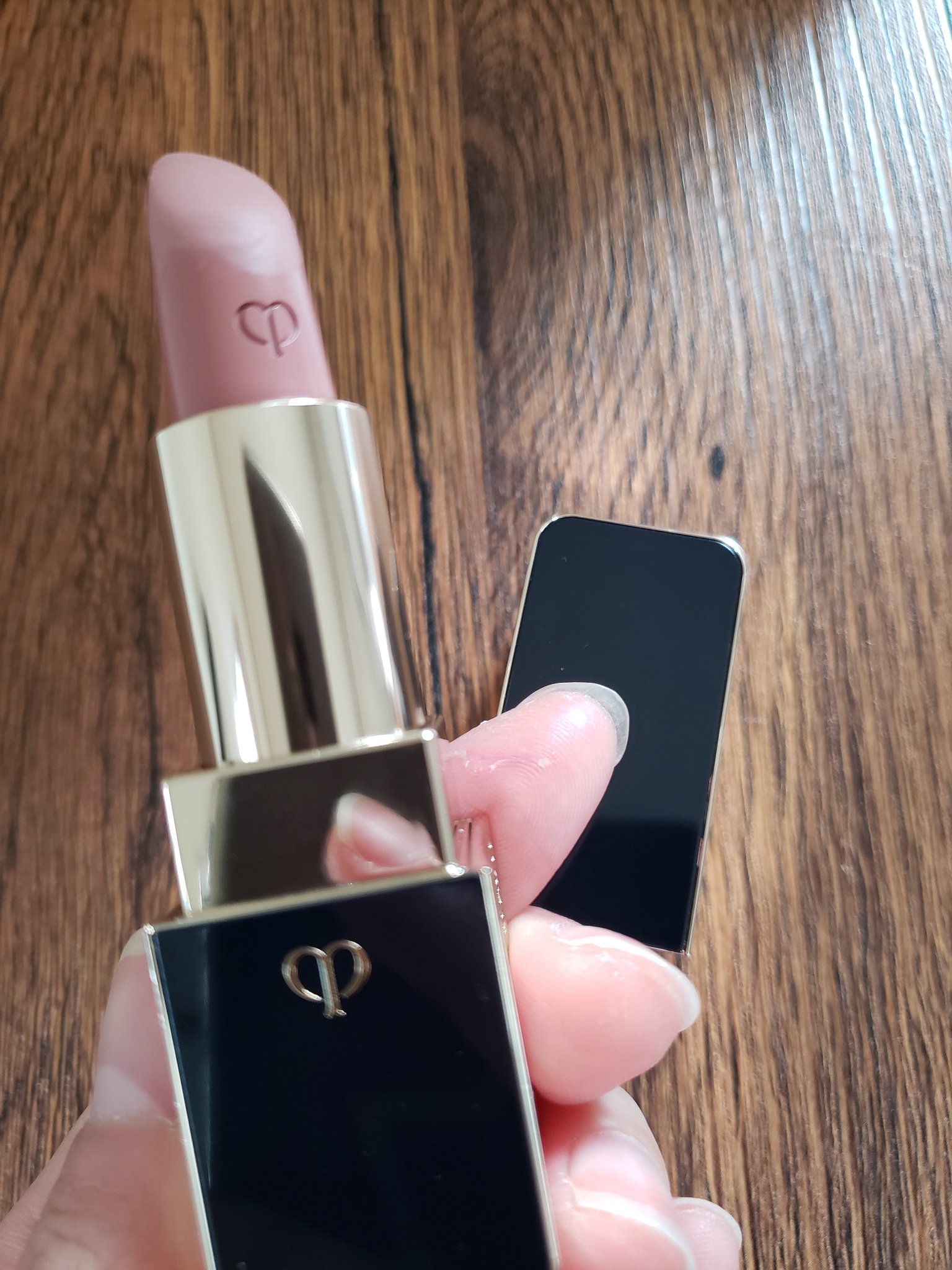 ルージュアレーブル マット 110 Exuberant/クレ・ド・ポー ボーテ/口紅を使ったクチコミ（1枚目）