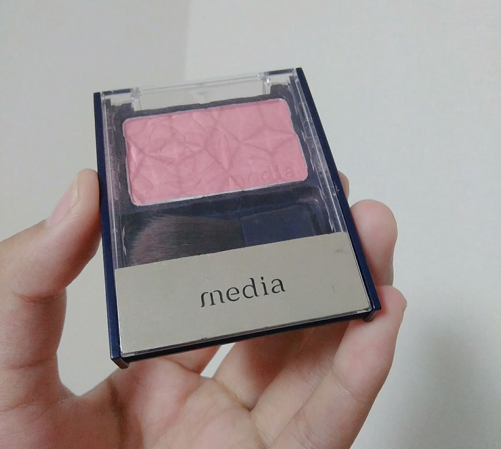 ブライトアップチークN/media/パウダーチークを使ったクチコミ(3枚目)