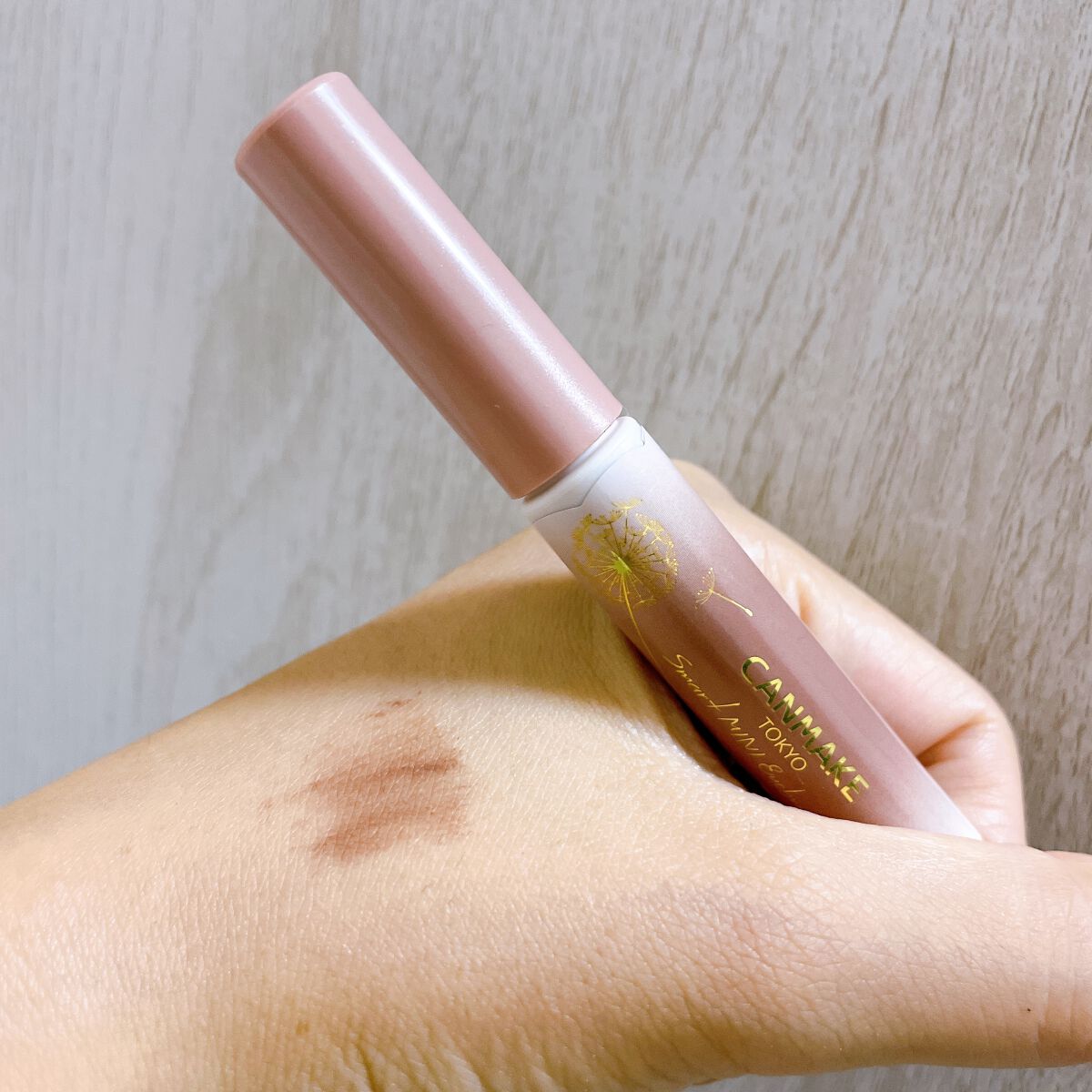 スマートミニアイブロウカラー/キャンメイク/眉マスカラを使ったクチコミ(4枚目)