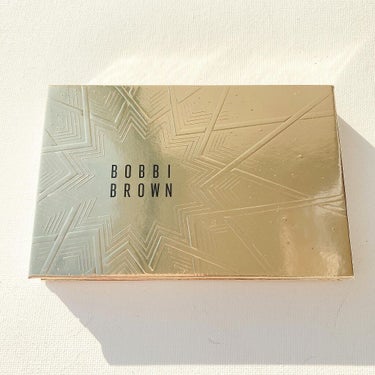 BOBBI BROWN オパールセント ドリーム アイシャドウ パレットのクチコミ「＼伝わったと信じてBOBBI愛♡／

♡#Bobbibrown
#オパールセントドリームアイシ.....」（2枚目）