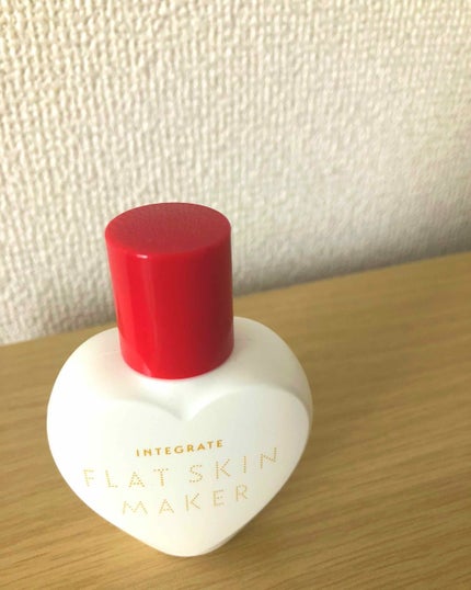 フラットスキンメーカー N/インテグレート/リキッドファンデーションを使ったクチコミ(1枚目)
