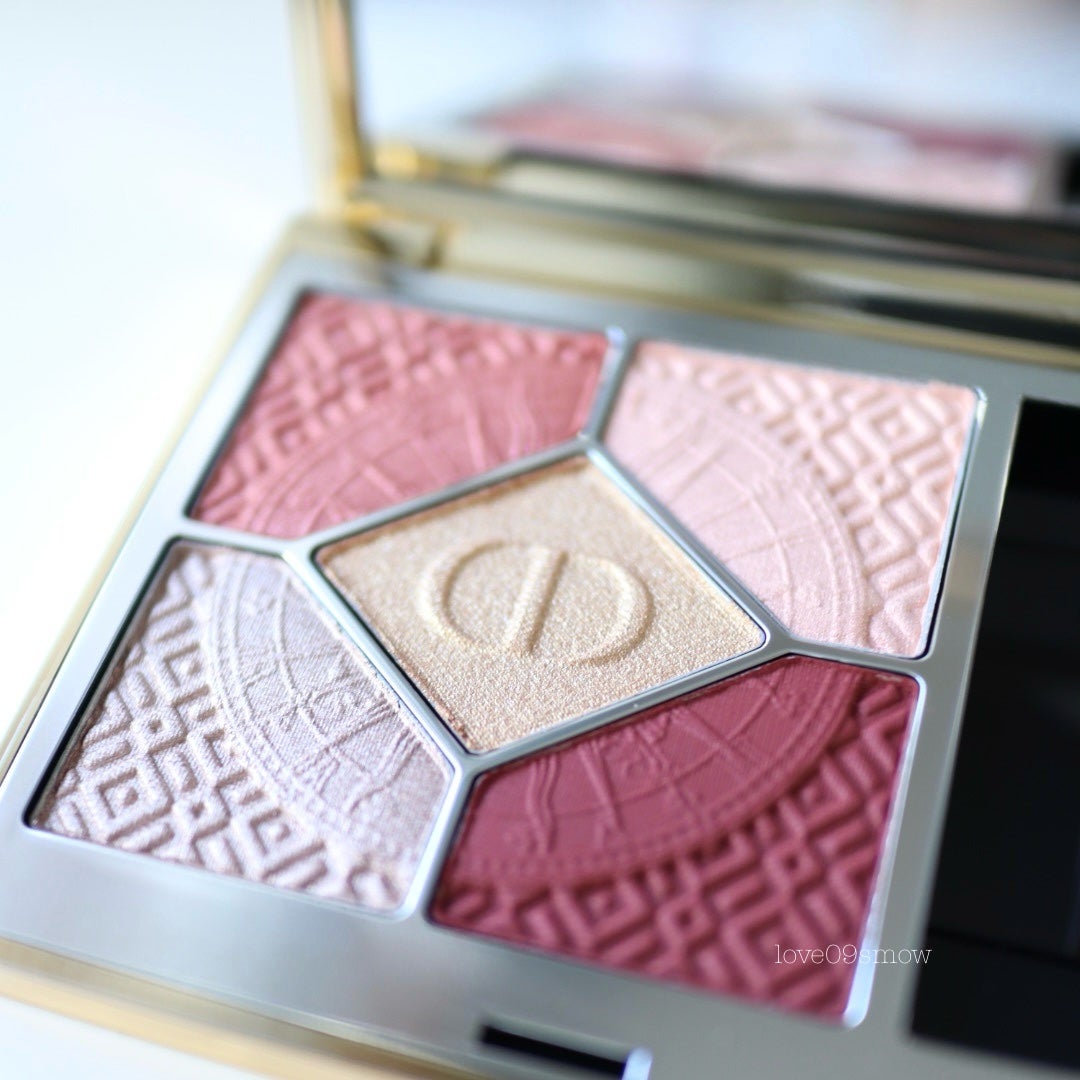 【旧】ディオールショウ サンク クルール(クリスマス コレクション 2024 限定品)/Dior/アイシャドウを使ったクチコミ(2枚目)