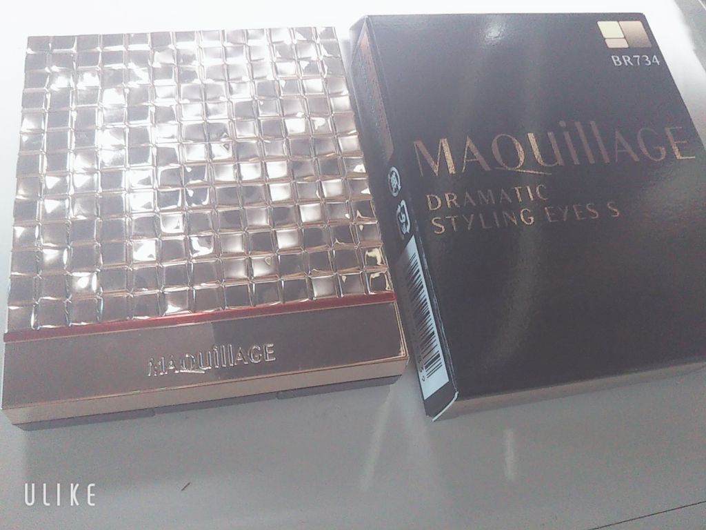 ドラマティックスタイリングアイズS/マキアージュ/アイシャドウパレットを使ったクチコミ(1枚目)
