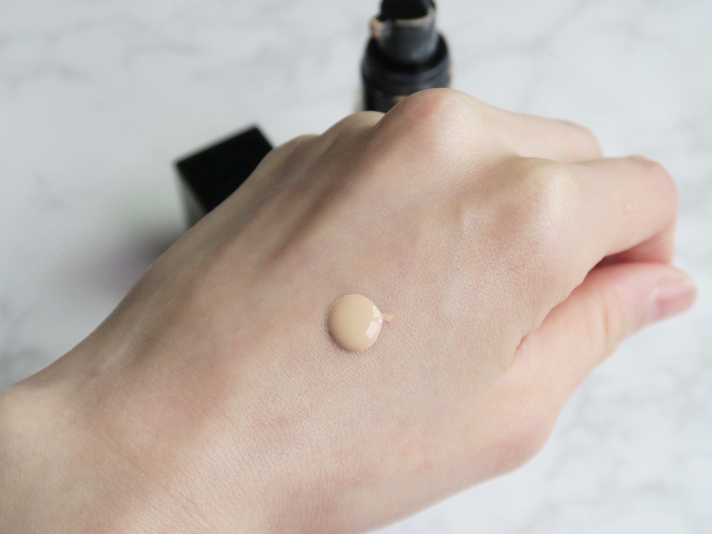 アディクション ザ ファンデーション リフトグロウ/ADDICTION/リキッドファンデーションを使ったクチコミ(2枚目)