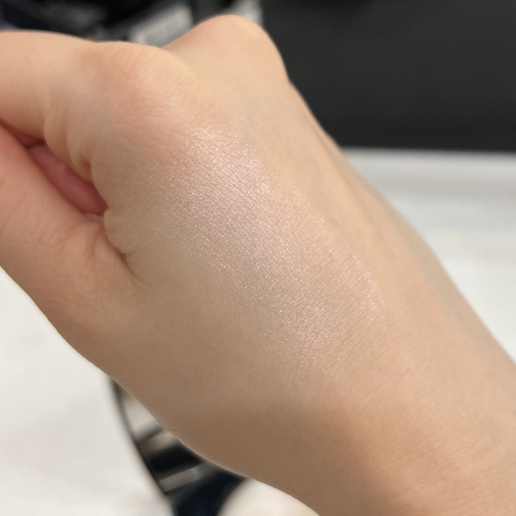 プードゥル ルミエール/CHANEL/パウダーハイライトを使ったクチコミ（2枚目）