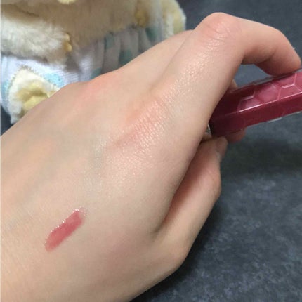 ハニーラスター r/ROAlív/リップグロスを使ったクチコミ(2枚目)