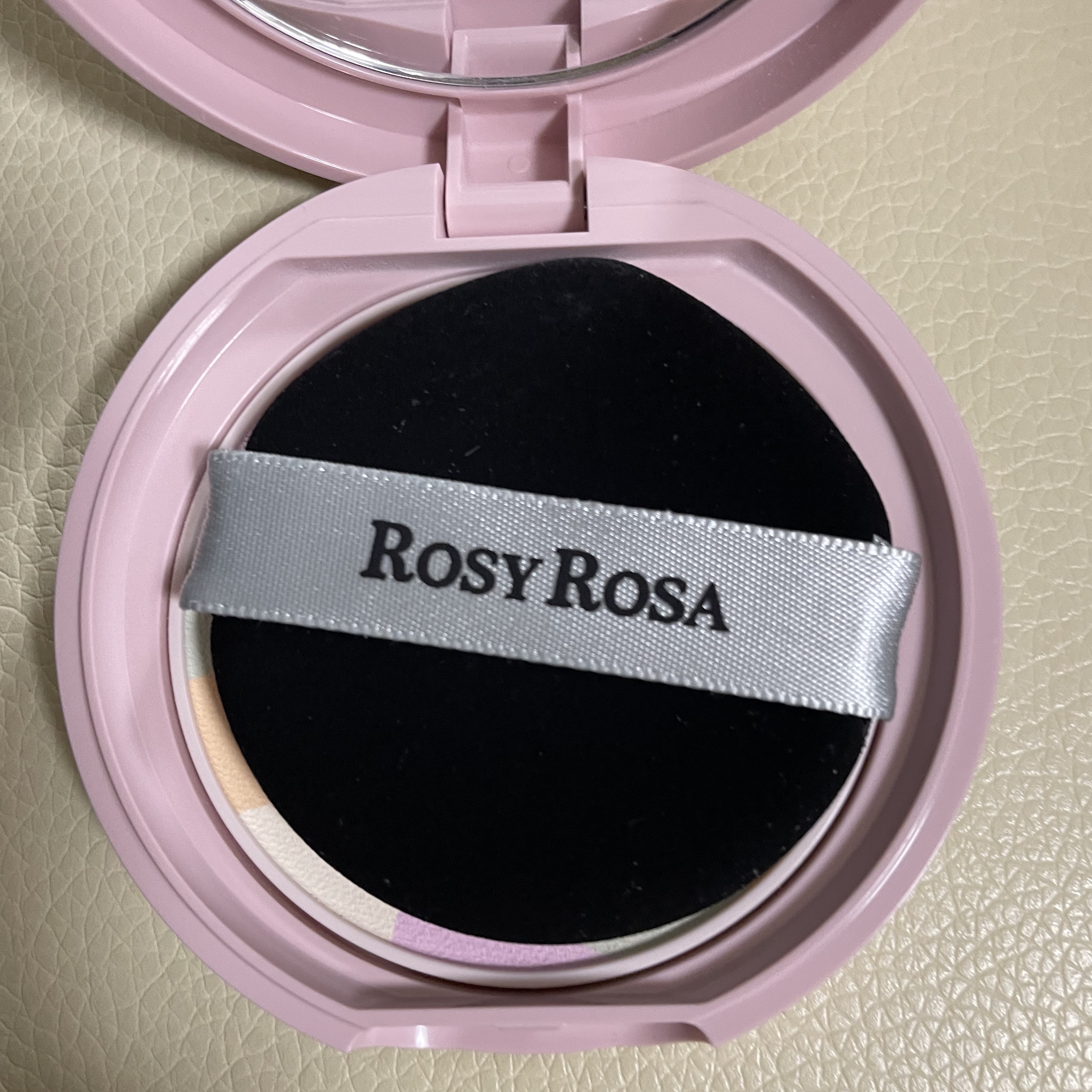 マシュマロフィニッシュパウダー　～Abloom～/キャンメイク/プレストパウダーを使ったクチコミ（2枚目）