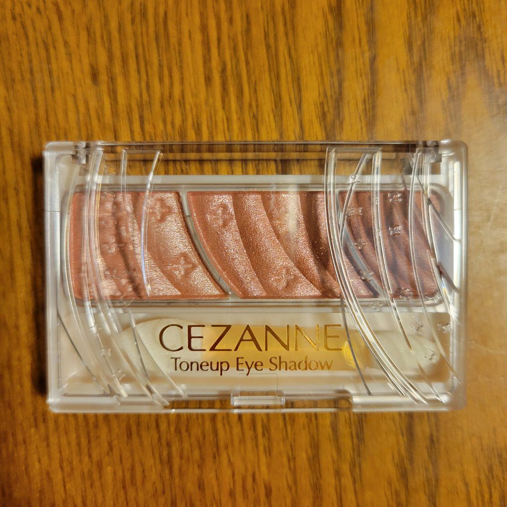 トーンアップアイシャドウ/CEZANNE/アイシャドウパレットを使ったクチコミ（1枚目）