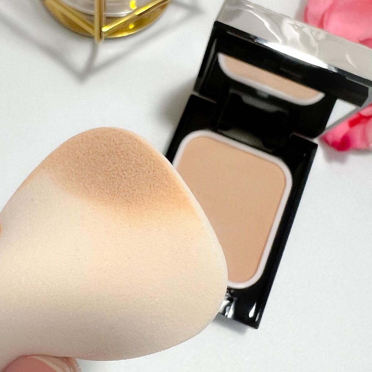 ドラマティックパウダリー EX/マキアージュ/パウダーファンデーションを使ったクチコミ(4枚目)