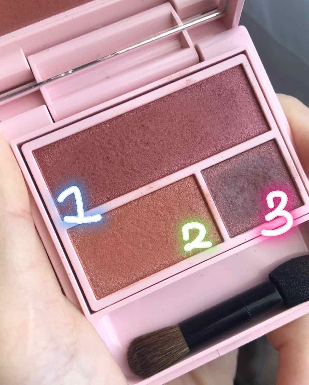 フーミー アイシャドウパレット/WHOMEE/アイシャドウパレットを使ったクチコミ(2枚目)