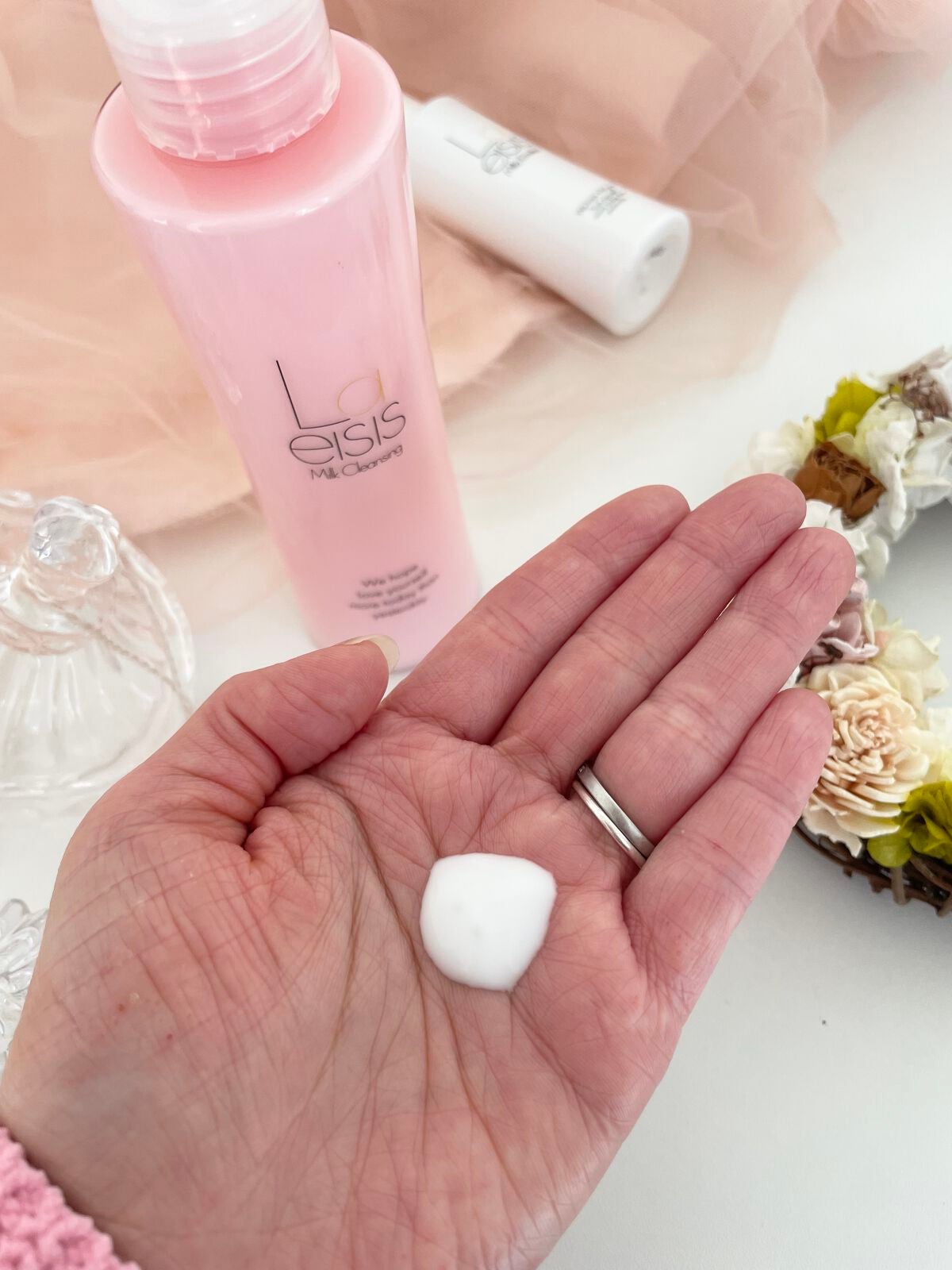 ミルキーエマルジョン/Laeisis/乳液を使ったクチコミ(5枚目)