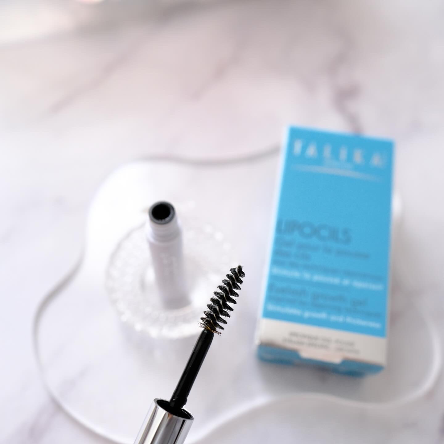 リポシルズアイラッシュセラムEX/TALIKA/まつげ美容液を使ったクチコミ（2枚目）