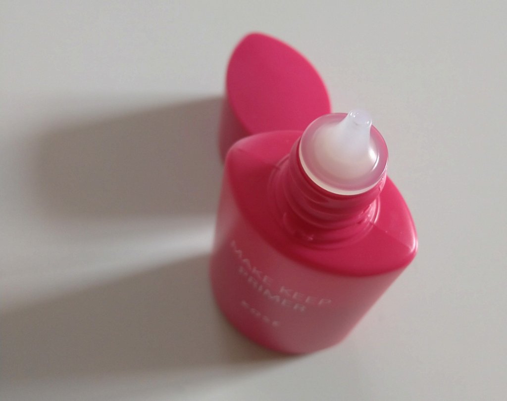 コーセーコスメニエンス メイク キープ プライマーのクチコミ「高温多湿な過酷な環境下でも、美しい仕上がりをキープする働きがある化粧下地。

「メイク キープ.....」（2枚目）