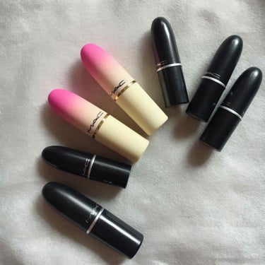 ◉商品情報◉
MAC
○リップスティック
3.0 g  3,000円（本体）
○リトルマック（LITTLE M·A·C）
1.8g   1,300円（税抜）

◉感想・レビュー◉
MACの口紅を代表する