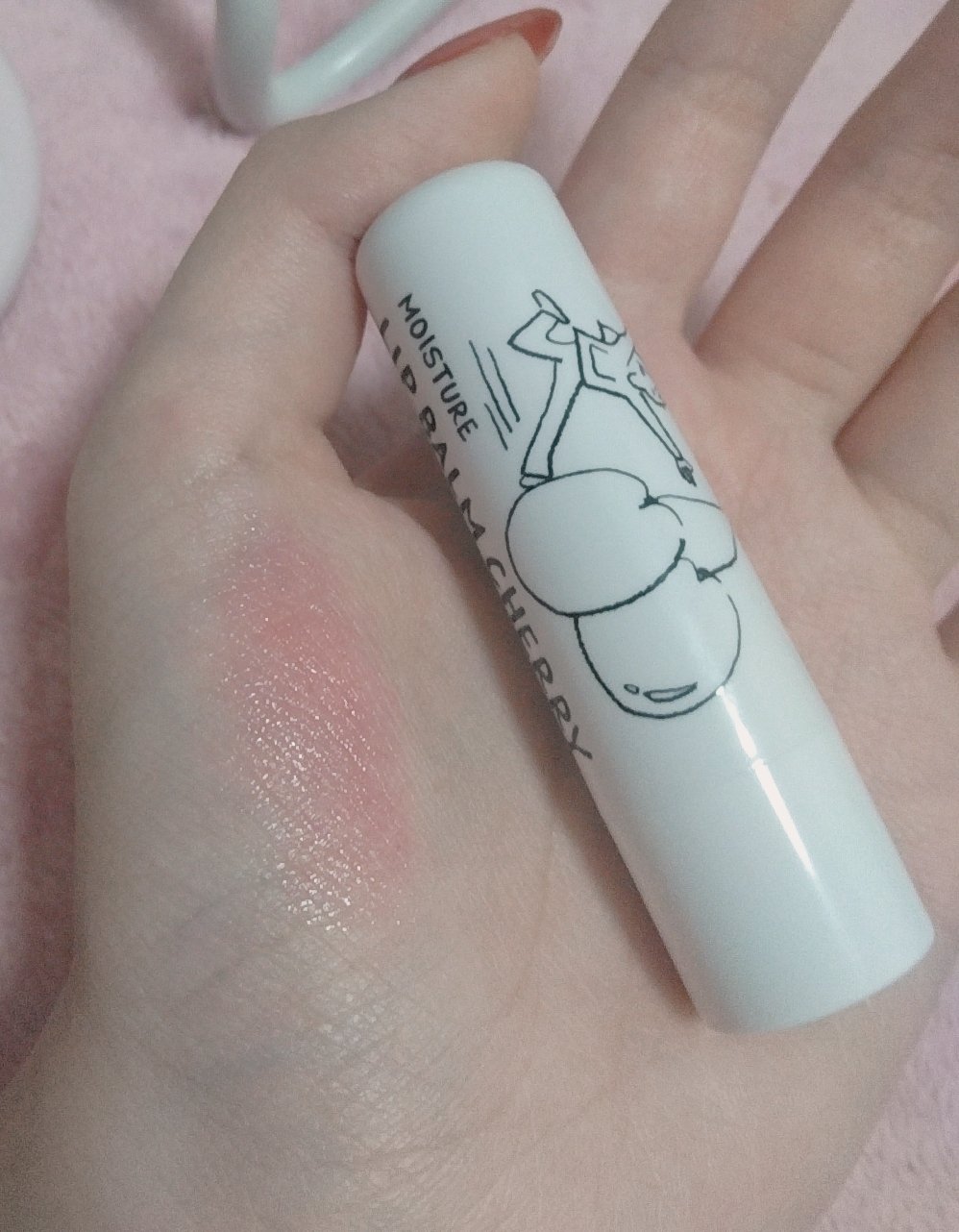 モイスチャーリップバーム チェリー/VT/リップバームを使ったクチコミ（2枚目）