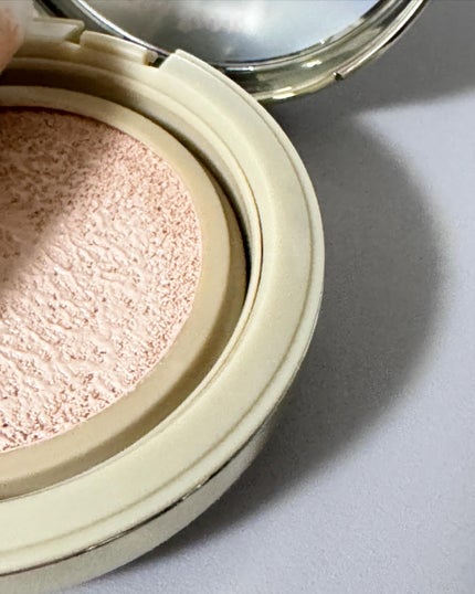 Non/フォロバ100 on LIPS 「❤︎はちみつツヤ感クッションファンデーション21号夏でも崩れに..」(5枚目)