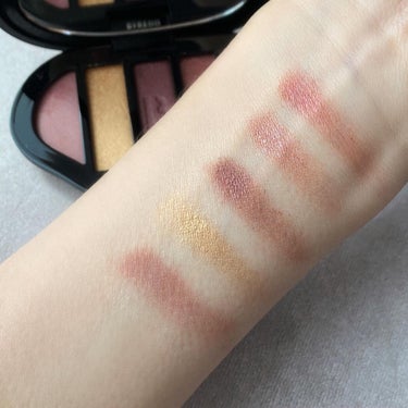 Eyeshadow 5 Colour Compacts/BYREDO/アイシャドウパレットを使ったクチコミ（3枚目）