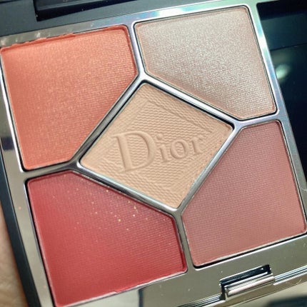 【旧】サンク クルール クチュール 869 レッド タータン/Dior/アイシャドウパレットを使ったクチコミ(3枚目)