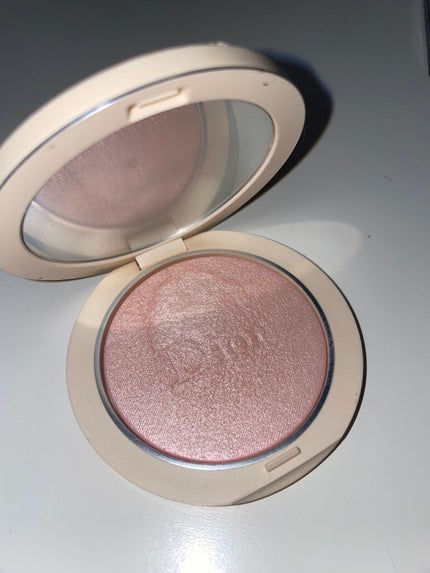 ディオールスキン フォーエヴァー クチュール ルミナイザー/Dior/プレストパウダーを使ったクチコミ(2枚目)