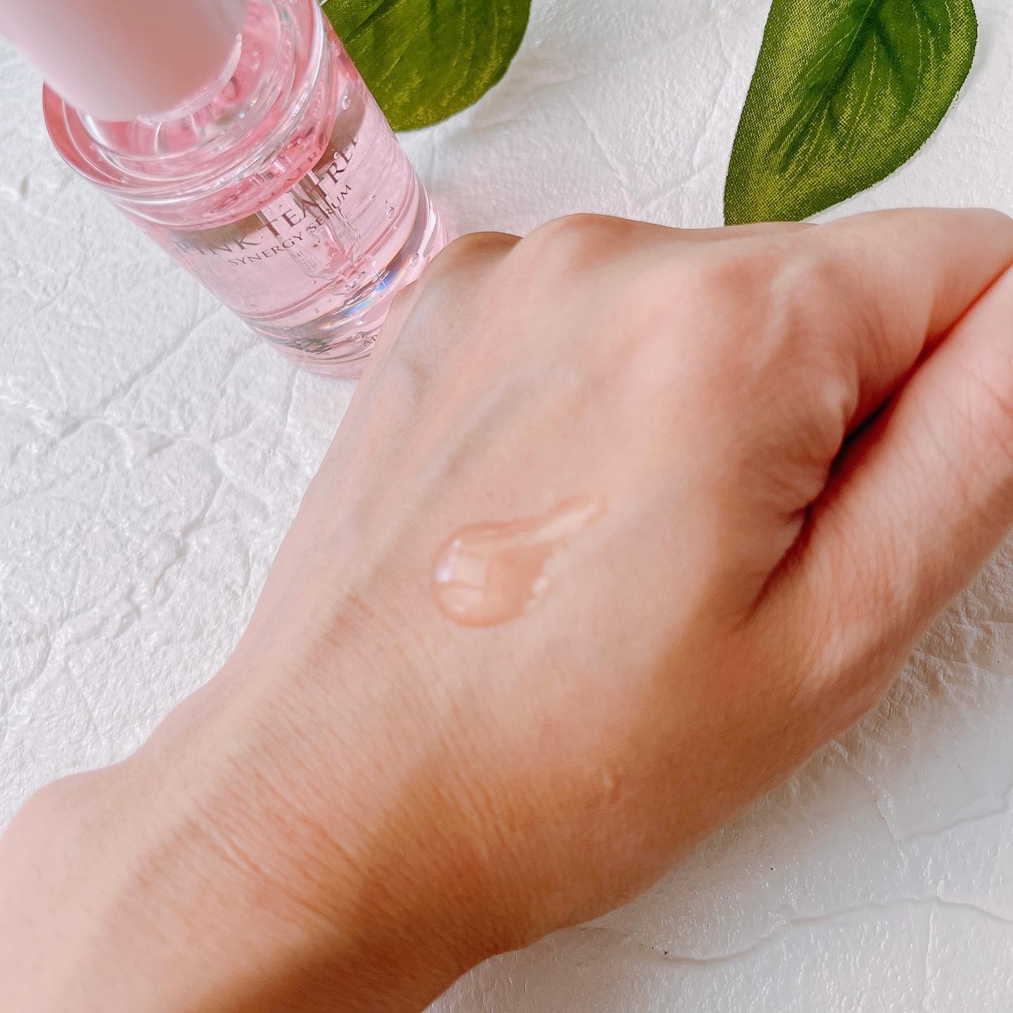 ピンクティーツリーシナジーセラム/APLIN/美容液を使ったクチコミ（3枚目）