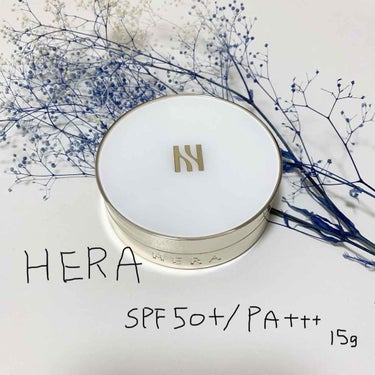 HERA GLOW LASTING CUSHION 

17C1

アジア人の皮膚を研究して誕生したカラーシステムから自分に合った色を選べる！

血色がない方なのでピンク味のある色にしました。

薄づき