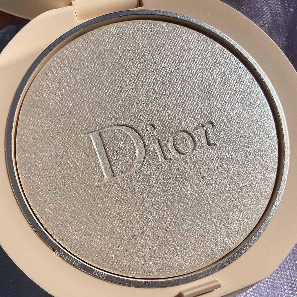 ディオールスキン フォーエヴァー クチュール ルミナイザー/Dior/プレストパウダーを使ったクチコミ(2枚目)