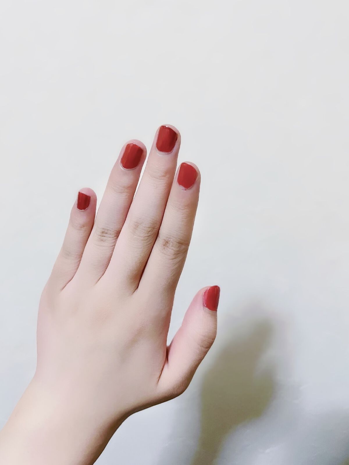 グリーン ナチュラルネイルカラー/manucurist/マニキュアを使ったクチコミ（2枚目）