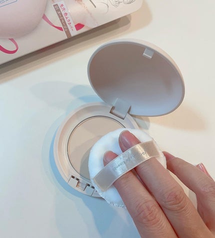 サナ 素肌記念日 スキンケアパウダー N/素肌記念日/プレストパウダーを使ったクチコミ(5枚目)