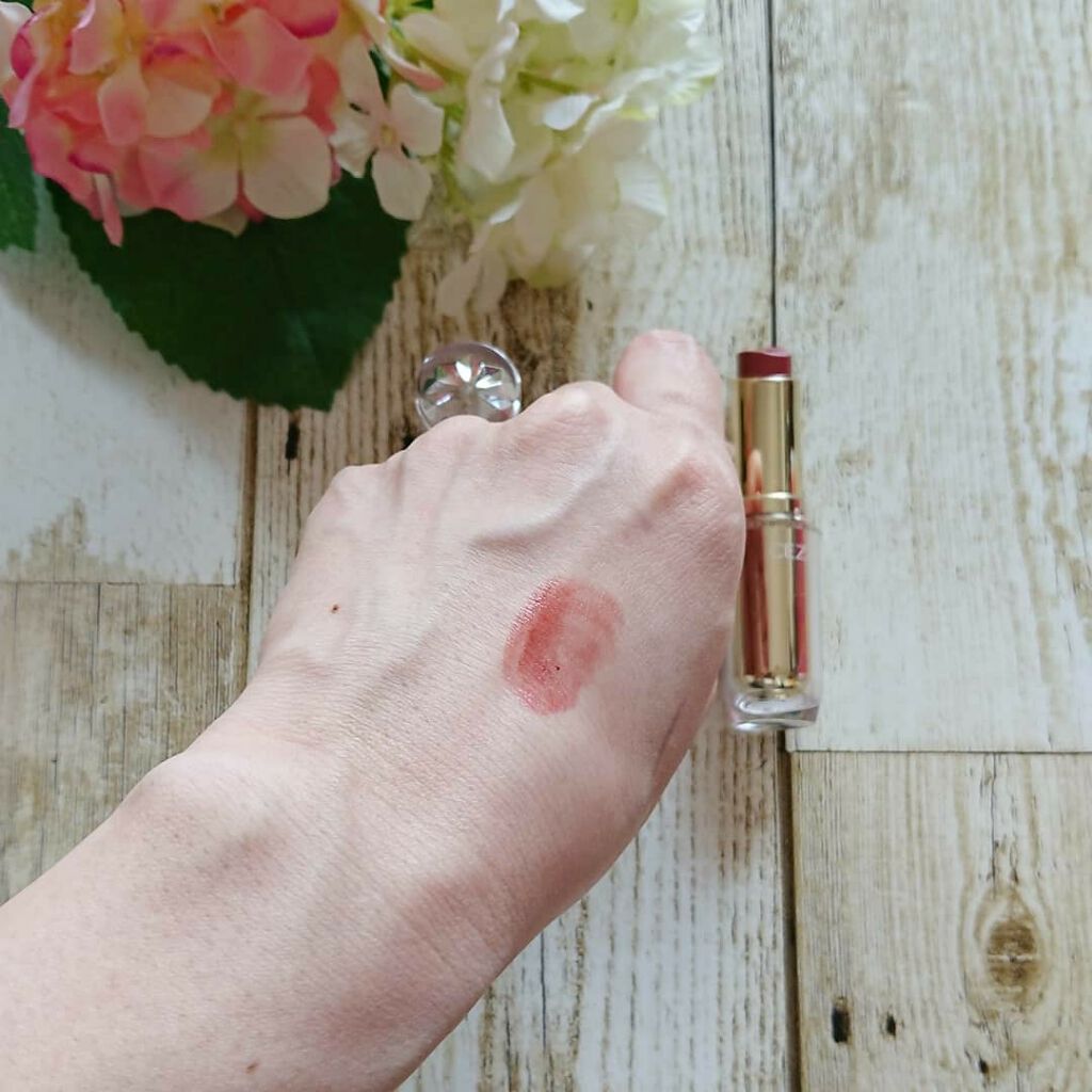 ラスティンググロスリップ/CEZANNE/口紅を使ったクチコミ(3枚目)