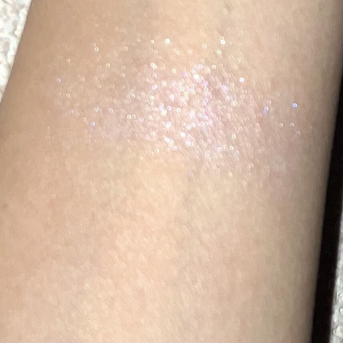 パールグロウニュアンサー/CEZANNE/パウダーハイライトを使ったクチコミ（3枚目）