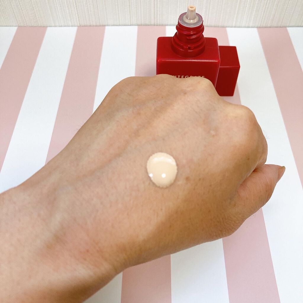 プロフィニッシュリキッド/インテグレート/リキッドファンデーションを使ったクチコミ(3枚目)