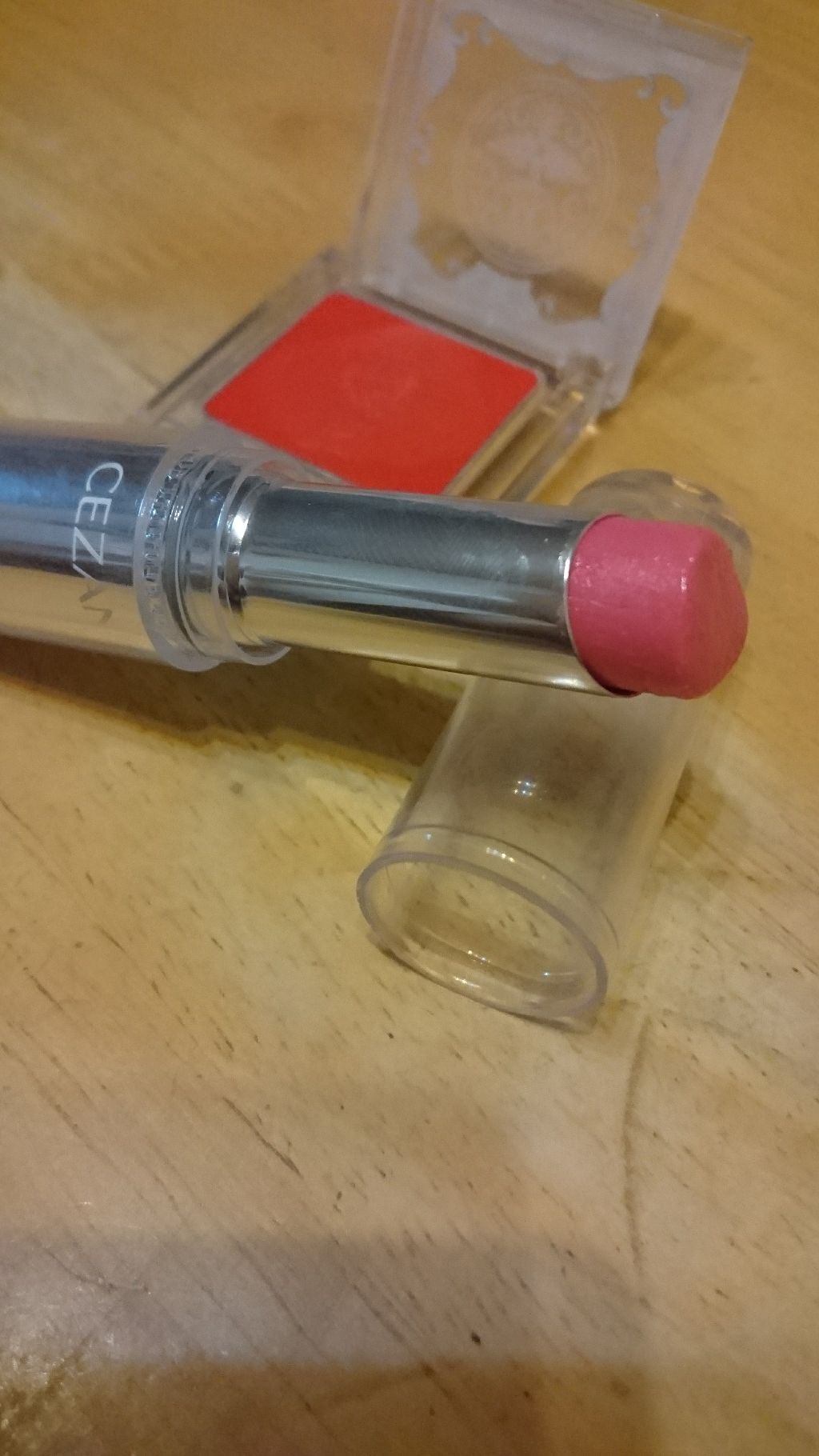 ラスティンググロスリップ/CEZANNE/口紅を使ったクチコミ（1枚目）