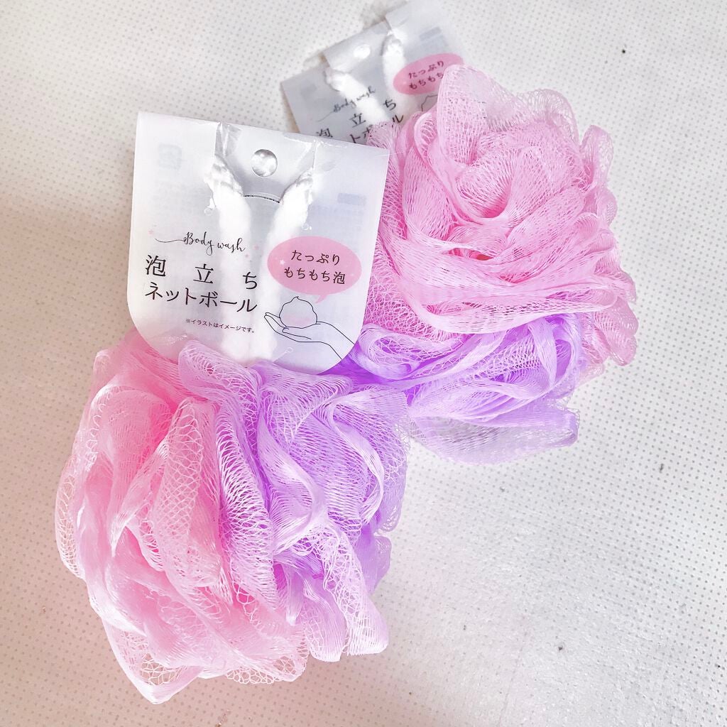 みる on LIPS 「もう何個リピしたか分からないし今後もリピしていく商品です笑泡立..」(1枚目)