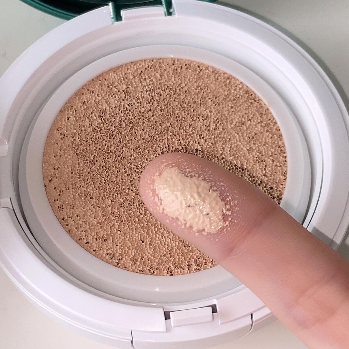 スーパーシカクッション/MEDICUBE/クッションファンデーションを使ったクチコミ(4枚目)